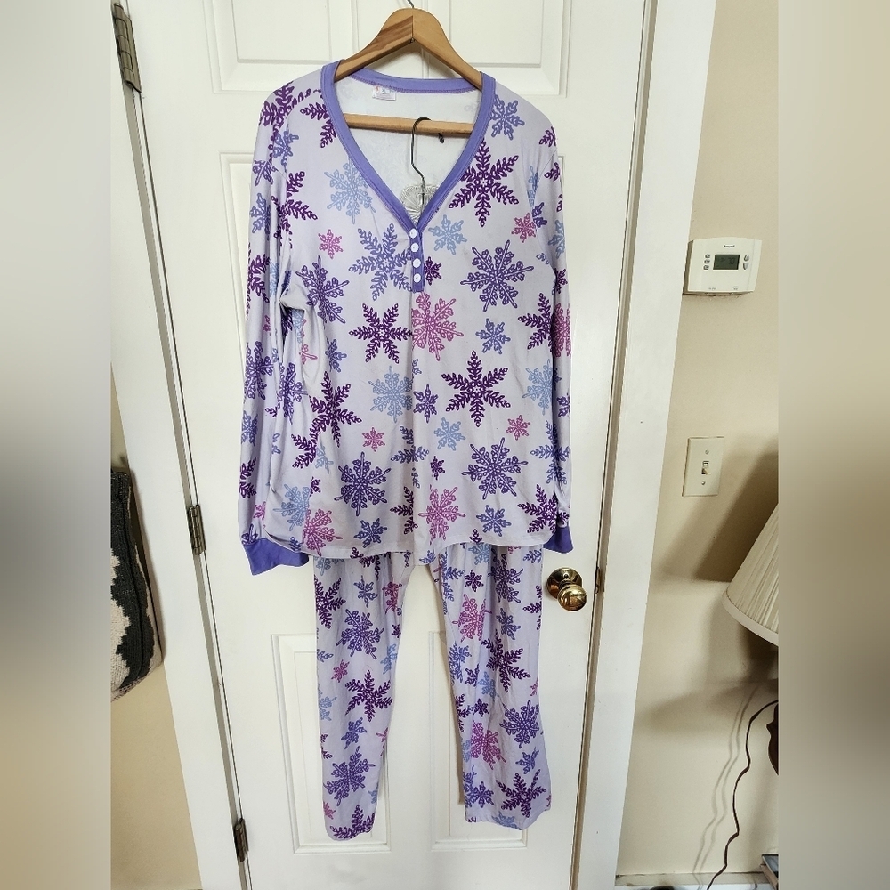 Shirley&Stone Purple Snowflake Pajamas Long Sleeve Pants Sleep Cozy Size Xl